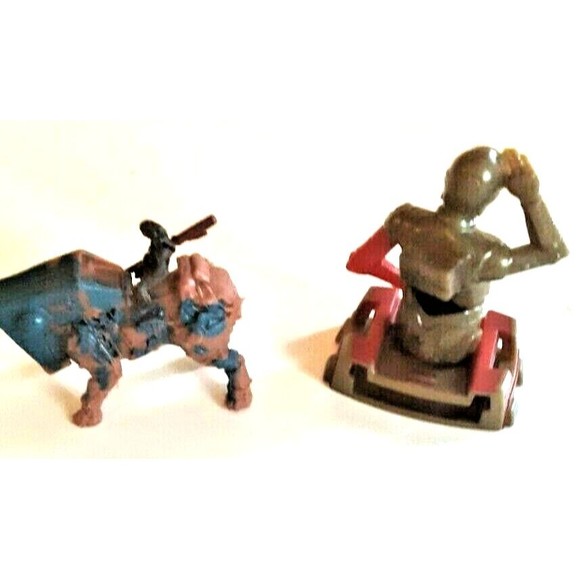 Star Wars The Force Awakens Tiny Figs C-3PO With The Red Arm and Teedo On A Lugg - Picture 2 of 4